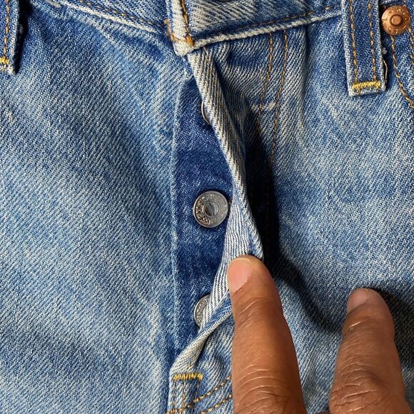 Levi's Premium Wedgie Button Fly Jeans Size 28 - Picture 5 of 13